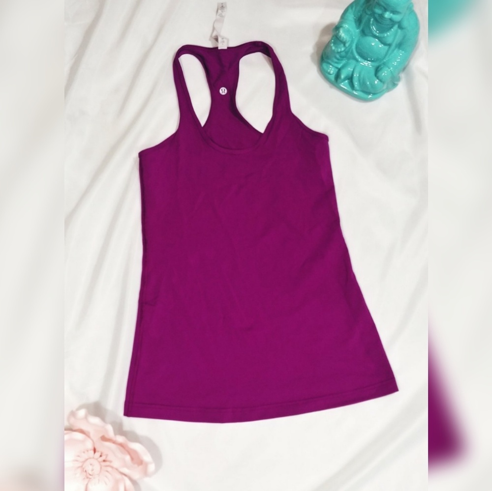 Lululemon form fitting tank